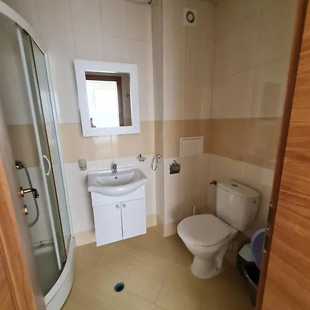 In A With 9 Pools Apartman