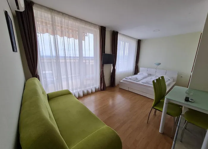 In A With 9 Pools Apartmán